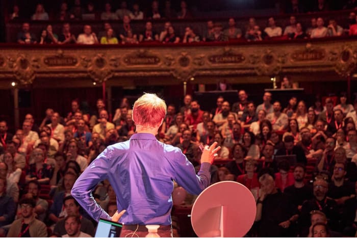 Oliver Schöndorfer during SmashingConf Antwerp 2023